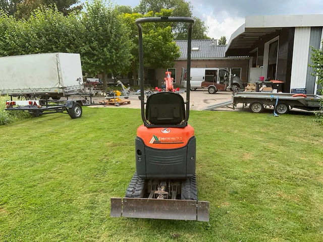 2012 kubota u10-3 rupsgraafmachine - afbeelding 23 van  25
