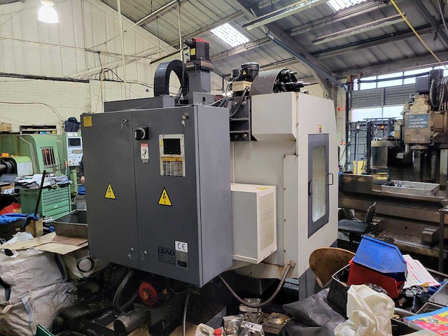 2012 leadwell v-20i cnc universeel machinecentrum - afbeelding 4 van  16
