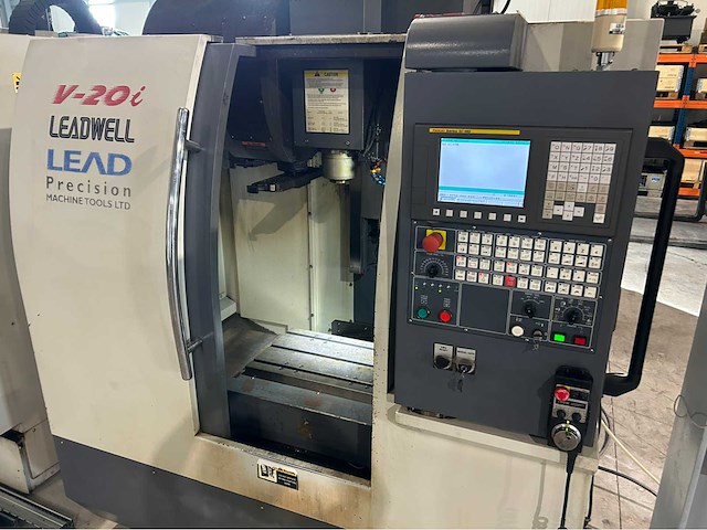 2012 leadwell v-20i cnc universeel machinecentrum - afbeelding 11 van  16