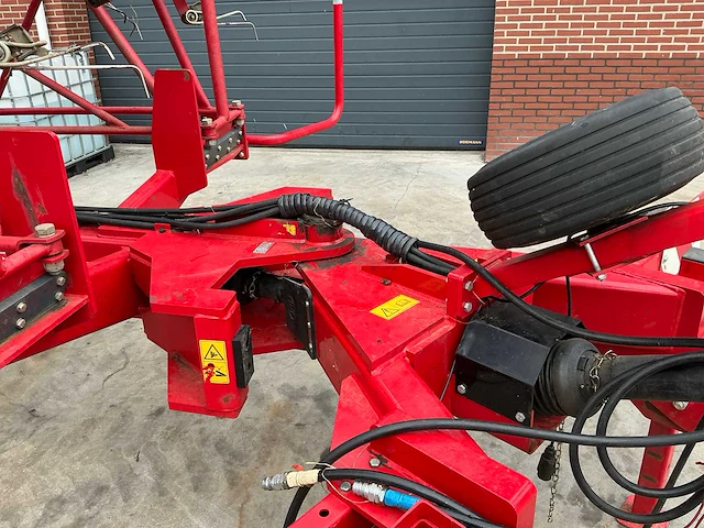 2012 lely lotus 1500 getrokken hooischudder - afbeelding 3 van  29