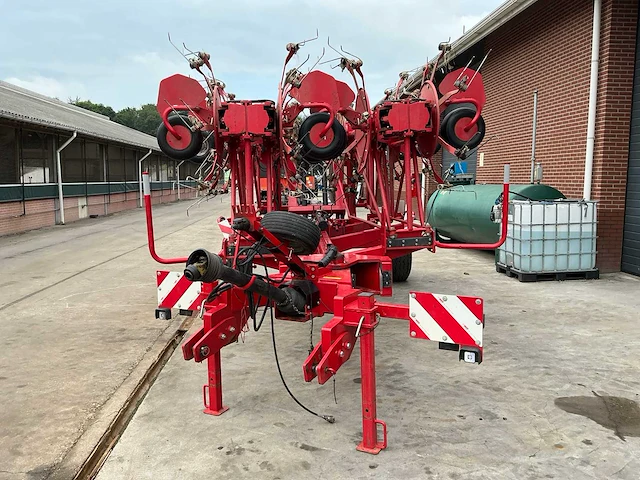 2012 lely lotus 1500 getrokken hooischudder - afbeelding 28 van  29