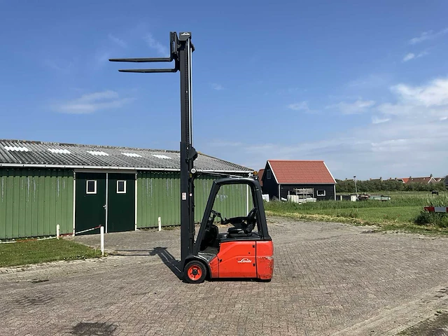 2012 linde e16c-01 vorkheftruck - afbeelding 4 van  18