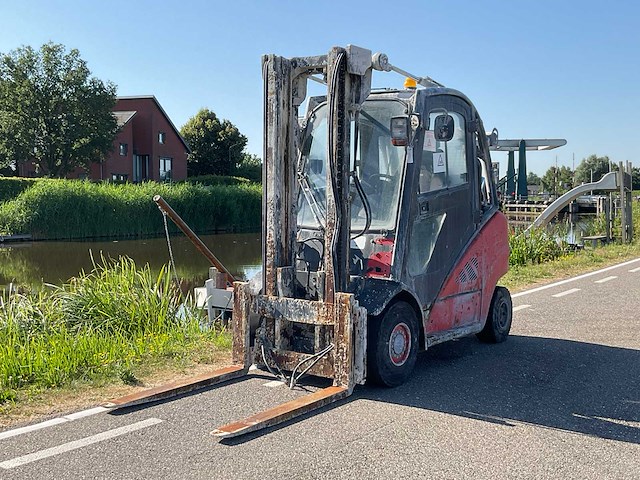 2012 linde h35t-01 vorkheftruck - afbeelding 1 van  17