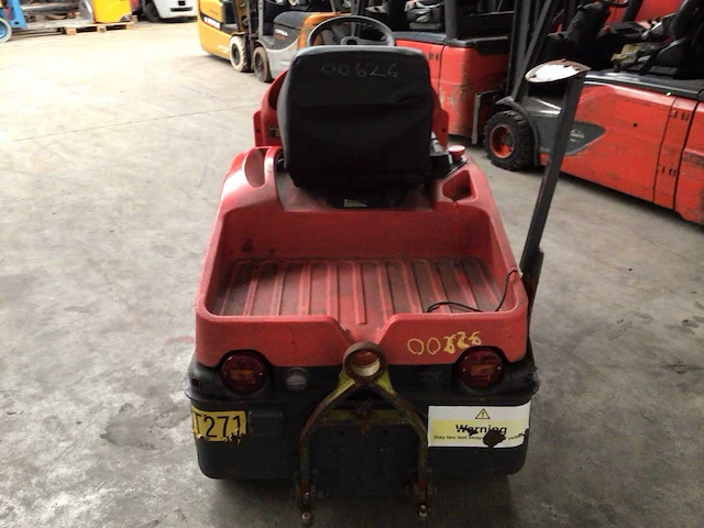 2012 linde p60 industriële trekker - afbeelding 5 van  8