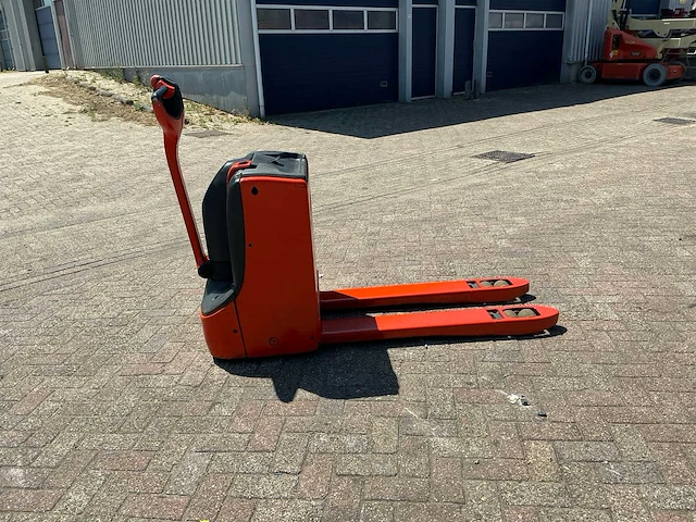 2012 linde t18 elektrische palletwagen - afbeelding 12 van  14