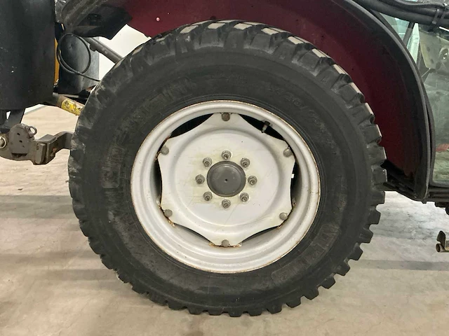 2012 massey ferguson 3640 f tractor met maaiarm - afbeelding 6 van  38