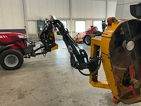 2012 massey ferguson 3640 f tractor met maaiarm - afbeelding 21 van  38