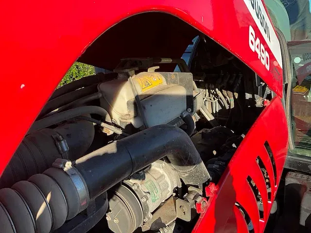 2012 massey ferguson 6490 dyna-6 vierwielaangedreven landbouwtractor - afbeelding 10 van  43