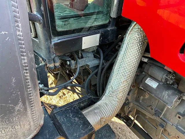 2012 massey ferguson 6490 dyna-6 vierwielaangedreven landbouwtractor - afbeelding 21 van  43