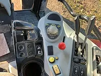 2012 massey ferguson 6490 dyna-6 vierwielaangedreven landbouwtractor - afbeelding 31 van  43