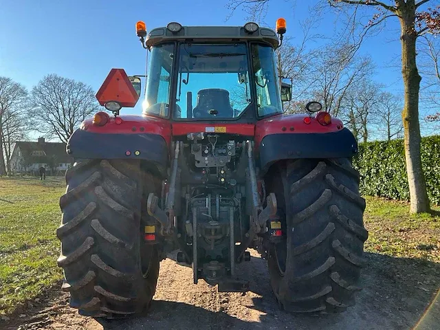 2012 massey ferguson 6490 dyna-6 vierwielaangedreven landbouwtractor - afbeelding 39 van  43
