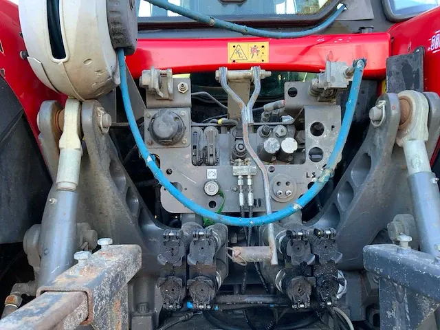 2012 massey ferguson 7619 dyna-6 vierwielaangedreven landbouwtractor - afbeelding 25 van  43