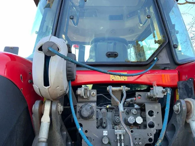 2012 massey ferguson 7619 dyna-6 vierwielaangedreven landbouwtractor - afbeelding 26 van  43