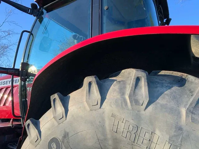 2012 massey ferguson 7619 dyna-6 vierwielaangedreven landbouwtractor - afbeelding 42 van  43