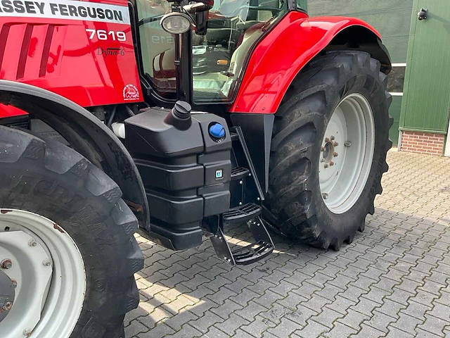 2012 massey ferguson 7619 dyna-6 vierwielaangedreven landbouwtractor - afbeelding 7 van  46