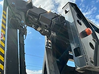 2012 mercedes-benz axor vrachtwagen met hoogwerker - afbeelding 24 van  86