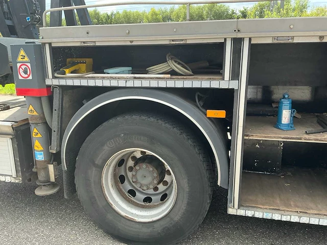 2012 mercedes-benz axor vrachtwagen met hoogwerker - afbeelding 33 van  86