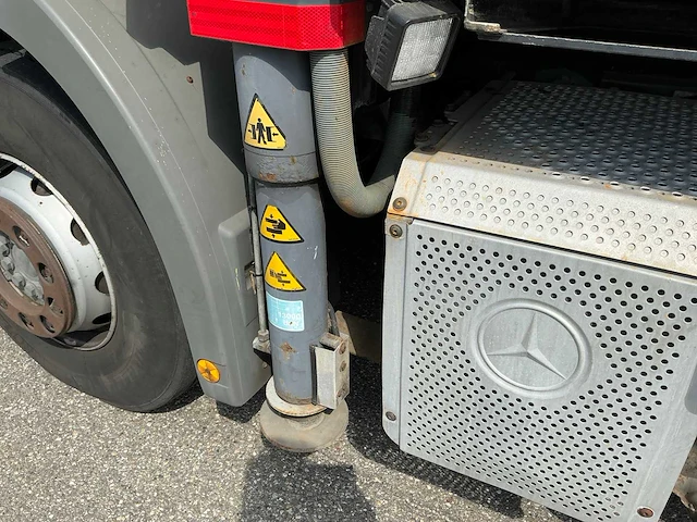 2012 mercedes-benz axor vrachtwagen - afbeelding 5 van  86