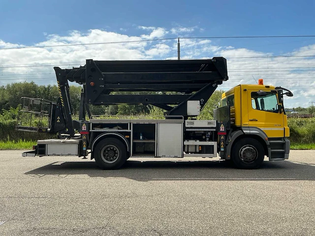2012 mercedes-benz axor vrachtwagen - afbeelding 56 van  86