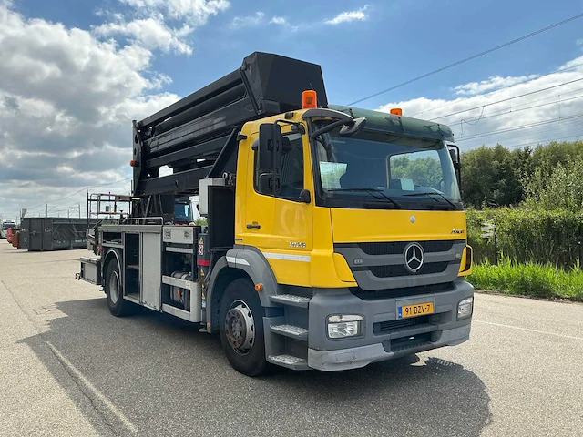 2012 mercedes-benz axor vrachtwagen - afbeelding 67 van  86