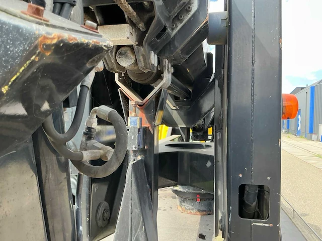 2012 mercedes-benz axor vrachtwagen - afbeelding 79 van  86