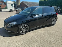 2012 mercedes-benz b-klasse b200 personenauto - afbeelding 1 van  33