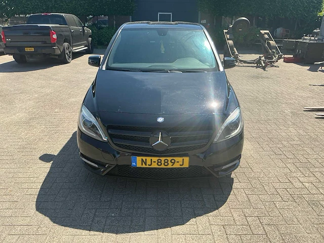 2012 mercedes-benz b-klasse b200 personenauto - afbeelding 12 van  33