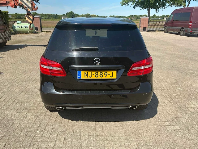2012 mercedes-benz b-klasse b200 personenauto - afbeelding 30 van  33