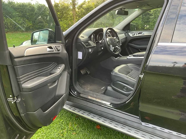 2012 mercedes-benz m-klasse ml 350 bluetec 4matic personenauto - afbeelding 26 van  27