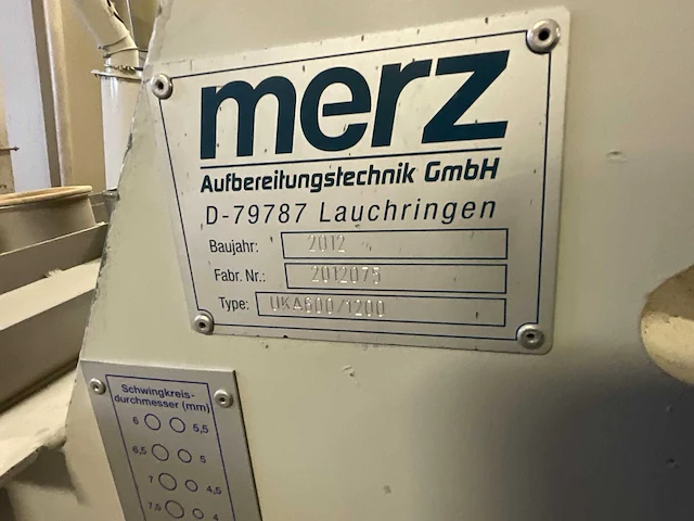 2012 merz uka 600/1200 schudzeef - afbeelding 6 van  6