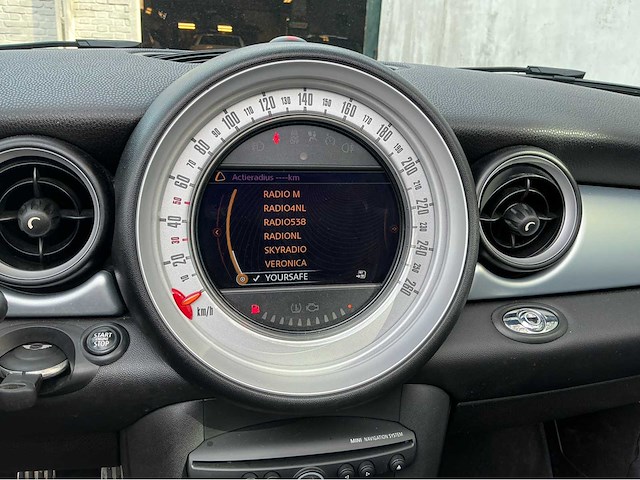 2012 mini cabrio cooper s chili personenauto - afbeelding 11 van  27