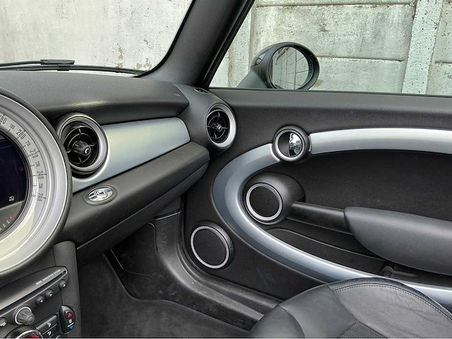 2012 mini cabrio cooper s chili personenauto - afbeelding 14 van  27