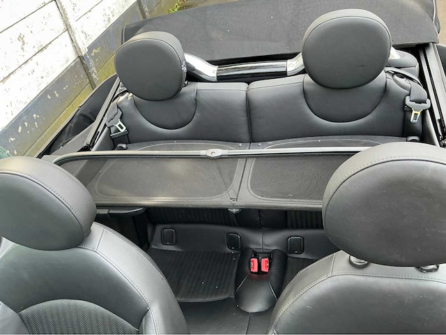 2012 mini cabrio cooper s chili personenauto - afbeelding 18 van  27