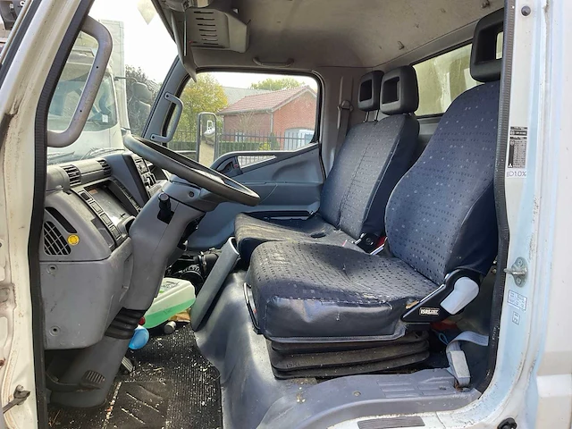 2012 mitsubishi fuso canter bedrijfswagen - afbeelding 2 van  18