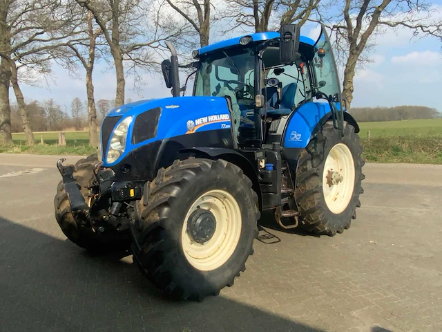 2012 new holland t7.200 vierwielaangedreven landbouwtractor - afbeelding 7 van  39