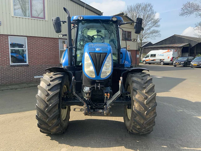 2012 new holland t7.200 vierwielaangedreven landbouwtractor - afbeelding 12 van  39