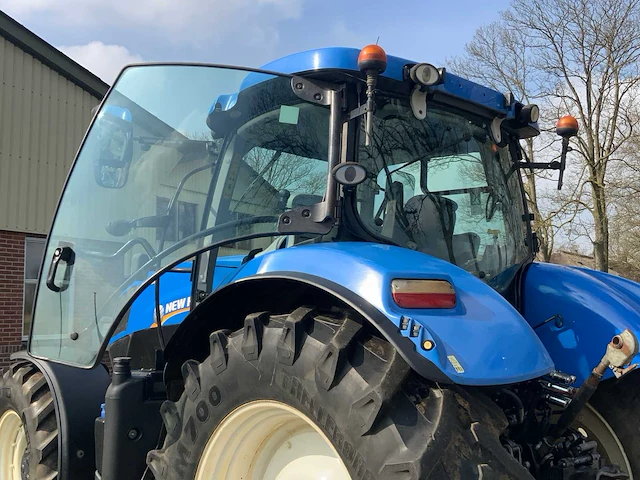 2012 new holland t7.200 vierwielaangedreven landbouwtractor - afbeelding 27 van  39
