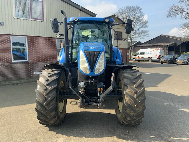 2012 new holland t7.200 vierwielaangedreven landbouwtractor - afbeelding 37 van  39