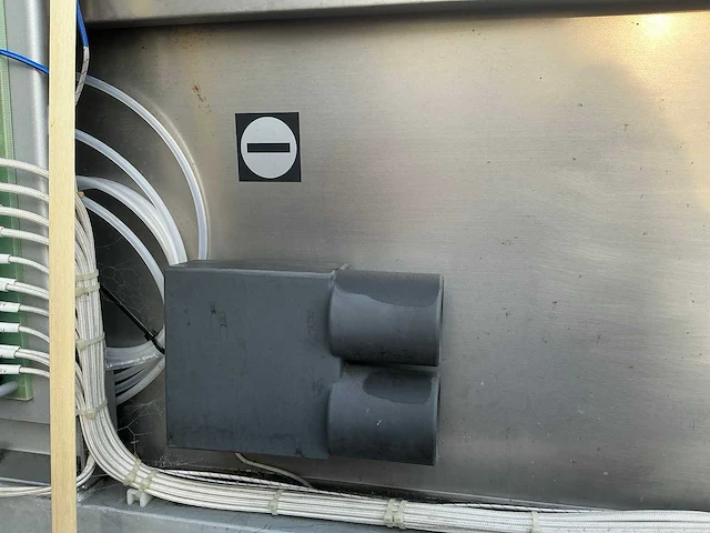 2012 ngk cnmf50e458k batterijopslag - afbeelding 7 van  8