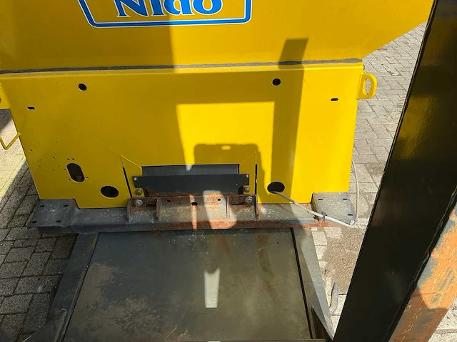 2012 nido stratos container slee zoutstrooier - afbeelding 18 van  20