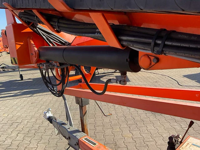 2012 niftylift nifty 170 hac hoogwerker aanhangwagen - afbeelding 3 van  24