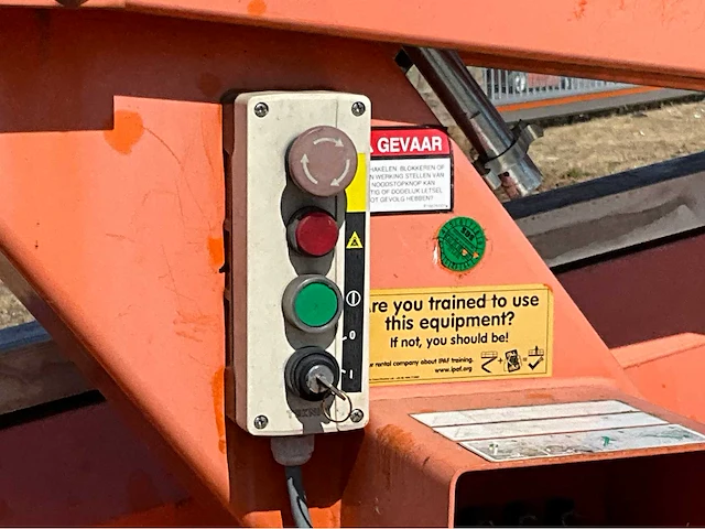 2012 niftylift nifty 170 hac hoogwerker aanhangwagen - afbeelding 27 van  37