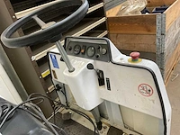 2012 oulevo 75eh zelfrijdende veegmachine - afbeelding 7 van  9