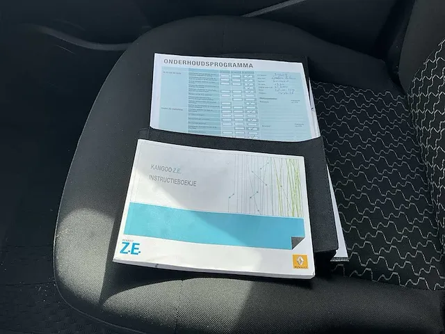 2012 renault kangoo express bedrijfswagen - afbeelding 9 van  23