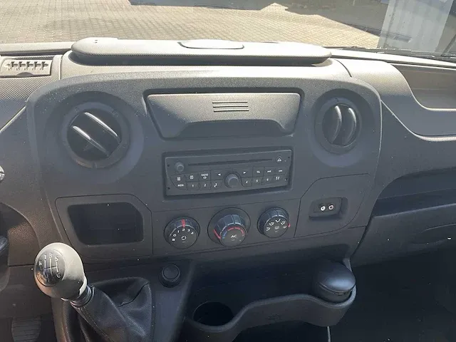 2012 renault master master bedrijfswagen - afbeelding 4 van  39