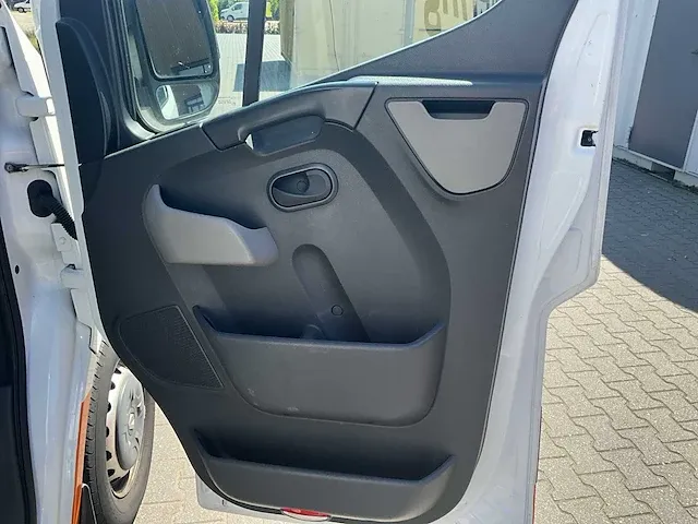 2012 renault master master bedrijfswagen - afbeelding 19 van  39