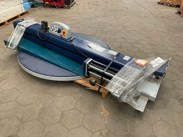2012 robopac ecoplat base frd palletfoliewikkelaars - afbeelding 1 van  9