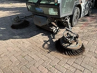 2012 schmidt swingo compact sweeper 200 zelfrijdende veegmachine - afbeelding 9 van  39