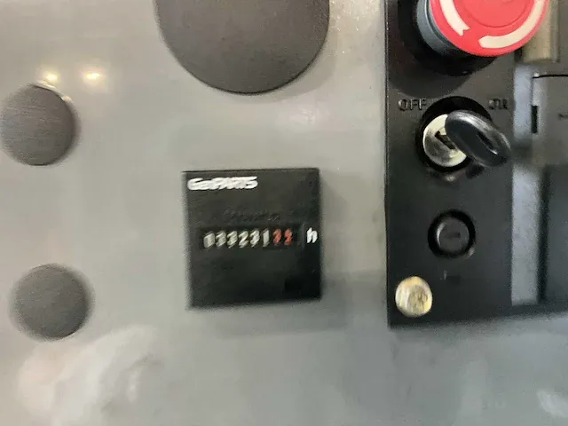 2012 sdmo r110 stroomgenerator - afbeelding 10 van  24