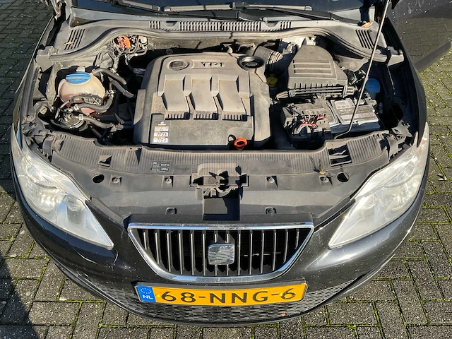 2012 seat ibiza st personenauto - afbeelding 25 van  33